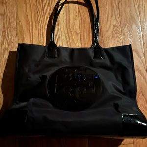 Tory Burch Ella Patent tote bag. Large